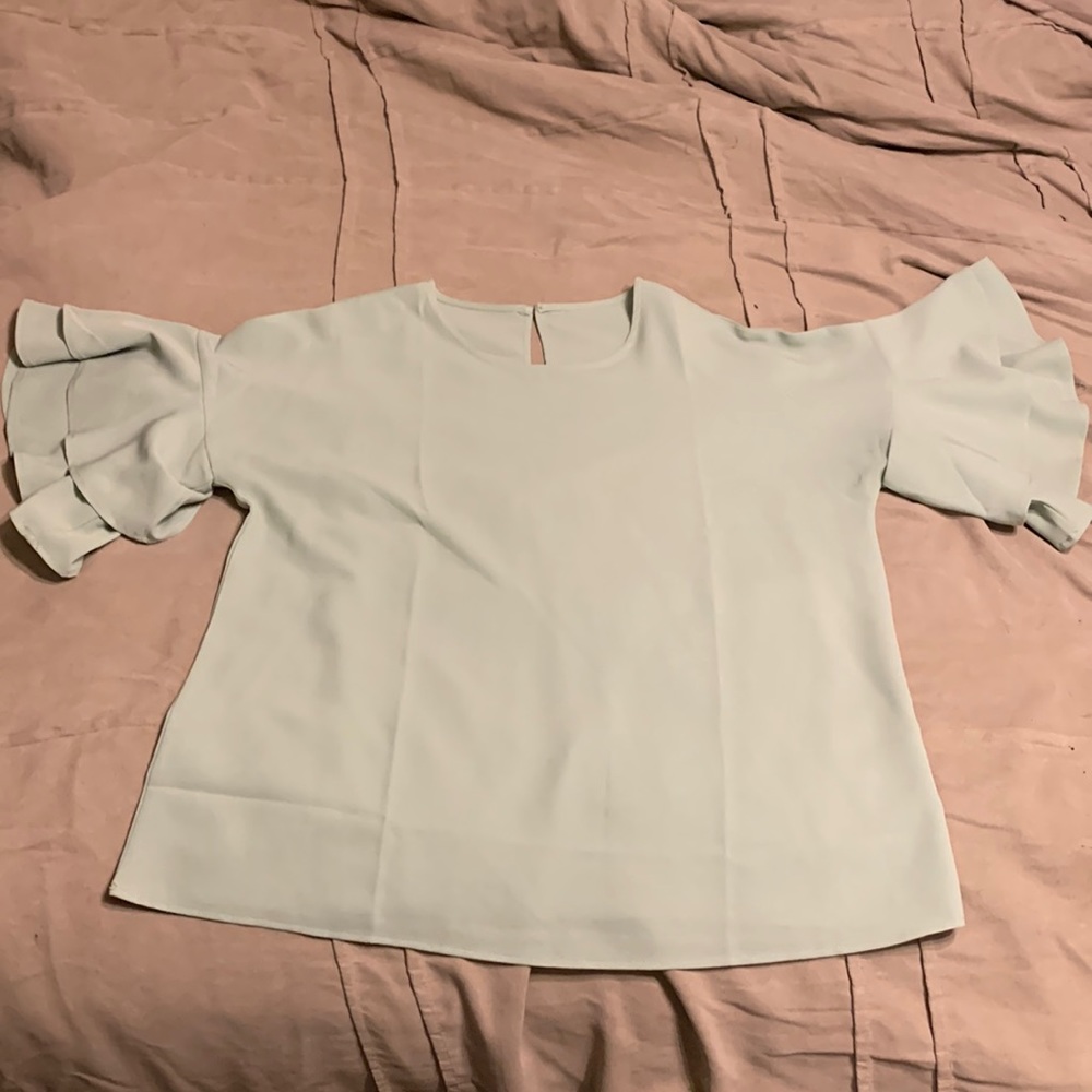 Light Green Bell Sleeve Blouse with Keyhole Back Size XL